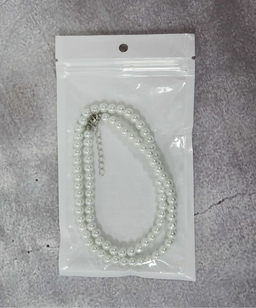 ALWAYS GOOD TIME（オルウェイズグッドタイム）の「【ALWAYS GOOD TIME 】アクリルパールネックレス（ネックレス・レディース・ホワイト/ホワイト系その他・F）」の5枚目の写真