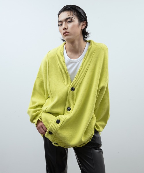 unlow（アンロー）の「ビッグシルエットダメージニットカーディガン（カーディガン/ボレロ・メンズ・イエロー/ブルーグレー/ブラック・FREE）」の4枚目の写真