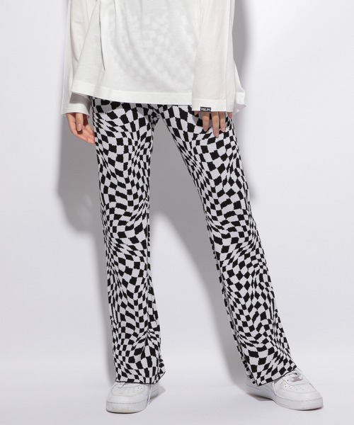 PBLIM（ページボーイリム）の「【PAGEBOYLIM】ジャガードフレアパンツ（その他パンツ・レディース・ブラック/ボルドー/ブラック系その他/ブルー系その他/グリーン系その他/ピンク・FREE）」の3枚目の写真