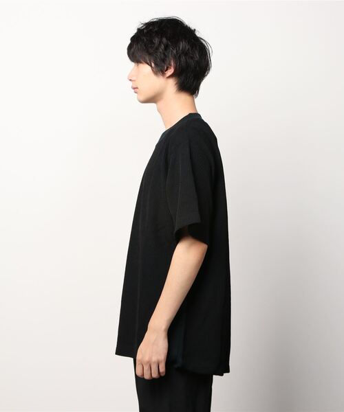 KAZUYUKI KUMAGAI ATTACHMENT（カズユキクマガイアタッチメント）の「【 KAZUYUKI KUMAGAI / カズユキクマガイ 】 LINEN LIKE PE/RY DOUBLE FACE S/S KNIT（Tシャツ/カットソー・メンズ・ブラック・3）」の2枚目の写真