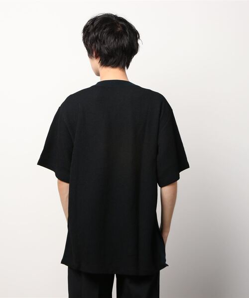 KAZUYUKI KUMAGAI ATTACHMENT（カズユキクマガイアタッチメント）の「【 KAZUYUKI KUMAGAI / カズユキクマガイ 】 LINEN LIKE PE/RY DOUBLE FACE S/S KNIT（Tシャツ/カットソー・メンズ・ブラック・3）」の3枚目の写真