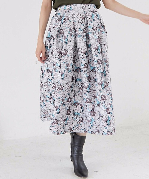 M y u（ミュー）の「フラワージャガード 贅沢フレアスカート（スカート・レディース・ブラック/ブラウン・FREE）」の10枚目の写真