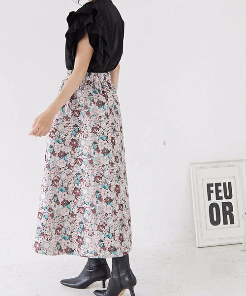 M y u（ミュー）の「フラワージャガード 贅沢フレアスカート（スカート・レディース・ブラック/ブラウン・FREE）」の8枚目の写真
