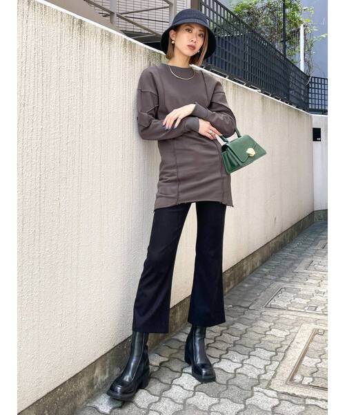 EMODA（エモダ）の「アンクルフレアパンツ（その他パンツ・レディース・ブラック/ブルー/その他・SMALL/MEDIUM）」の9枚目の写真