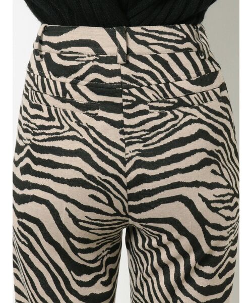 EMODA（エモダ）の「アンクルフレアパンツ（その他パンツ・レディース・ブラック/ブルー/その他・SMALL/MEDIUM）」の6枚目の写真