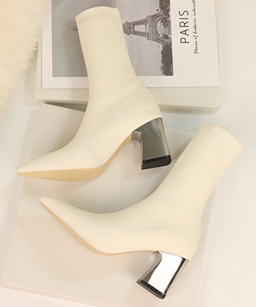 Jasmine Grandiflorum（ジャスミングランディフローラム）の「【Jasmine】7㎝ヒール　楽々♪太ヒールソックスブーツ（ブーツ・レディース・ブラック/ベージュ・25.5cm/23.0cm/24.0cm/25.0cm/23.5cm/24.5cm/22.0cm/22.5cm/26.0cm）」の9枚目の写真