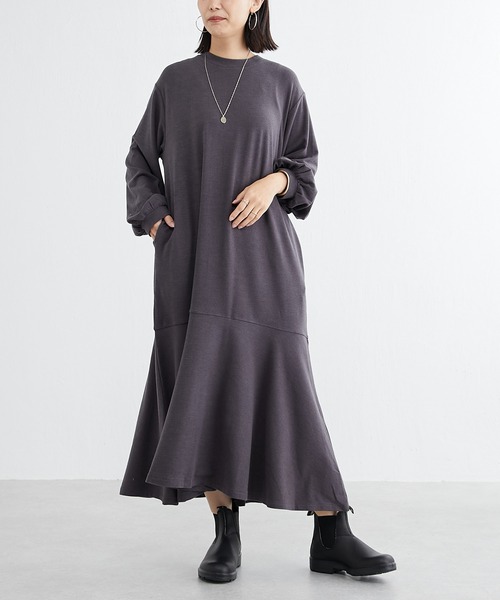 BONbazaar（ボンバザール）の「★OT★裾フレア切替ワンピース（ワンピース・レディース・カーキ/オフホワイト/チャコールグレー・FREE）」の3枚目の写真