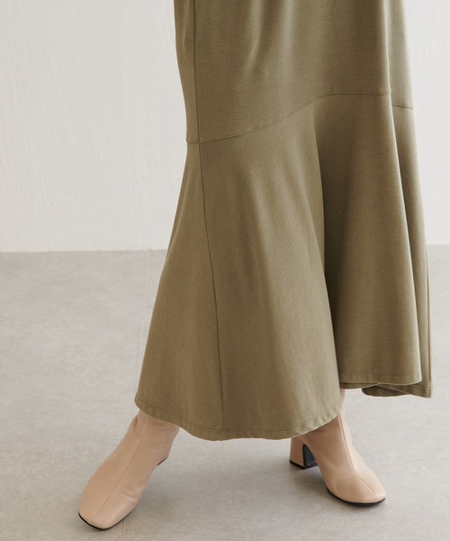 BONbazaar（ボンバザール）の「★OT★裾フレア切替ワンピース（ワンピース・レディース・カーキ/オフホワイト/チャコールグレー・FREE）」の13枚目の写真