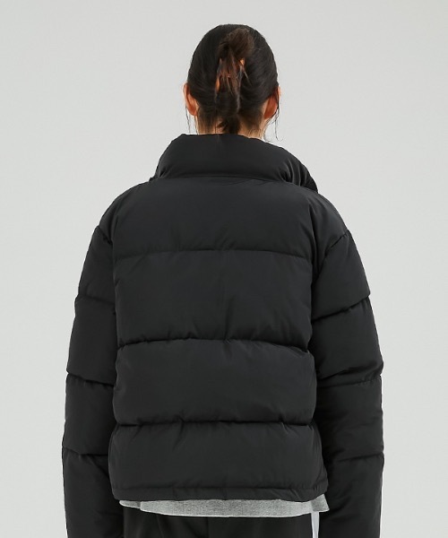 crump(クランプ)の「【crump 】ベーシックロゴ ウェルロンパッファーショートパディング(ダウンジャケット/コート・レディース・ブラック/グレー・MEDIUM/LARGE)」の3枚目の写真