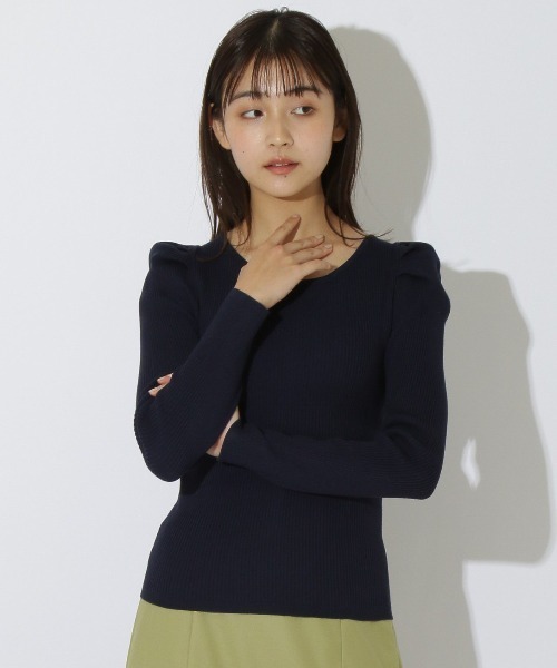 REDYAZEL（レディアゼル）の「バックリボンパワショルリブニット（ニット/セーター・レディース・オフホワイト/イエロー/ブルー/ネイビー・FREE）」の16枚目の写真