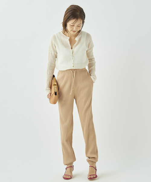 plage（プラージュ）の「【LES ATELIERS FRANCAIS DE CONFECTION】SP HENLY NECK L/SL シャツ◆（シャツ/ブラウス・レディース・カーキ/ホワイト/ブラック/ホワイト系その他・FREE）」の16枚目の写真