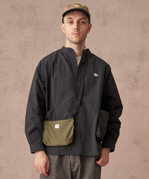 DANTON（ダントン）の「DANTON | リップストップ サコッシュ（ショルダーバッグ・レディース・ブラック/グリーン・ONE SIZE）」の20枚目の写真