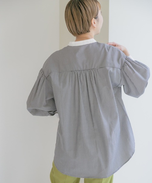 ITEMS URBANRESEARCH（アイテムズ アーバンリサーチ）の「クレリックストライプシャツ（シャツ/ブラウス・レディース・グリーン/ブルー/ブラック・FREE）」の8枚目の写真