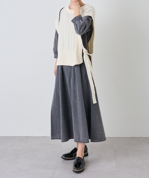 COLONY 2139（コロニートゥーワンスリーナイン）の「デニムタックフレアワンピース（ワンピース・レディース・ブルー/ブラック・FREE）」の8枚目の写真