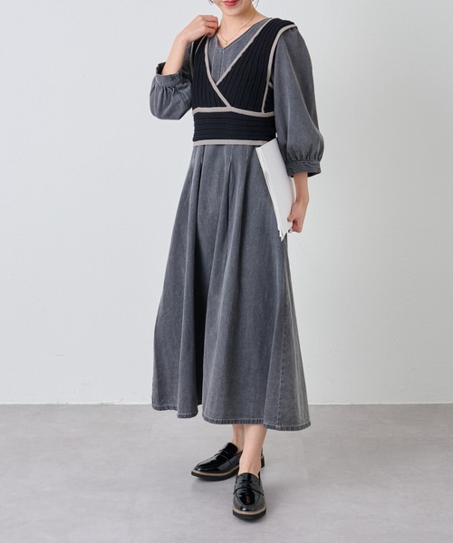 COLONY 2139（コロニートゥーワンスリーナイン）の「デニムタックフレアワンピース（ワンピース・レディース・ブルー/ブラック・FREE）」の6枚目の写真