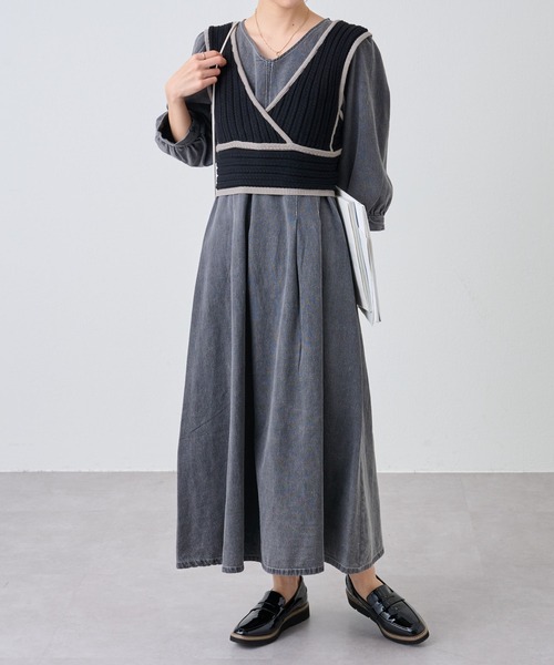 COLONY 2139（コロニートゥーワンスリーナイン）の「デニムタックフレアワンピース（ワンピース・レディース・ブルー/ブラック・FREE）」の5枚目の写真