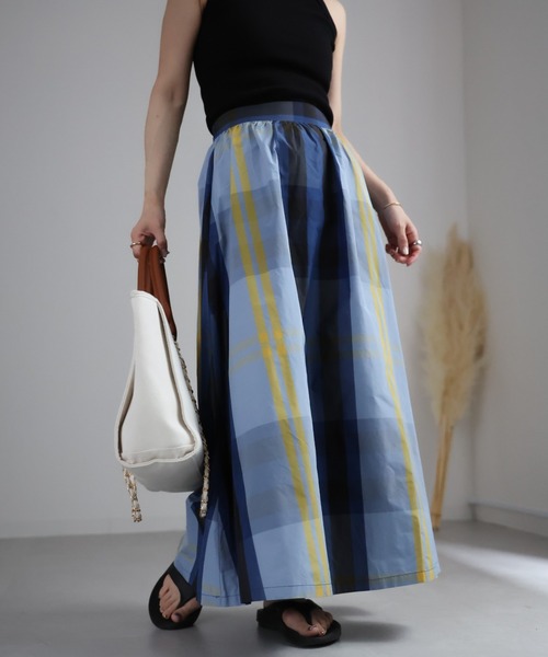 ap retro(アプレトロ)の「チェックボリュームフレアスカート(スカート・レディース・ネイビー/アイボリー/ブラック/ベージュ/ブルー/ブルー系その他/グリーン/ライトブルー・FREE)」の10枚目の写真