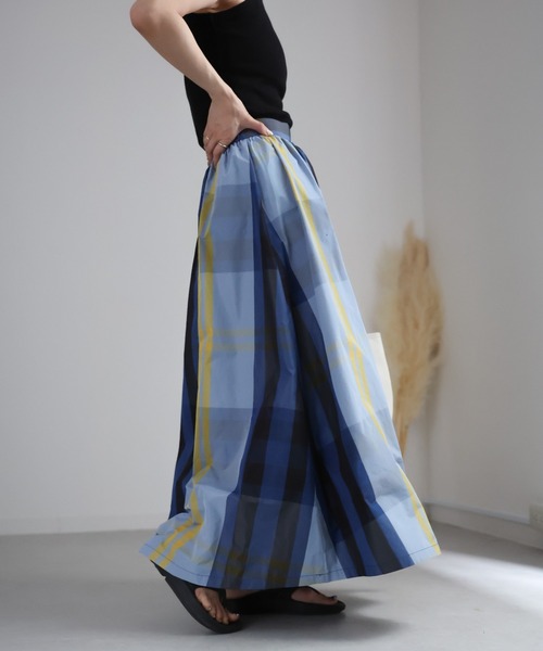 ap retro(アプレトロ)の「チェックボリュームフレアスカート(スカート・レディース・ネイビー/アイボリー/ブラック/ベージュ/ブルー/ブルー系その他/グリーン/ライトブルー・FREE)」の15枚目の写真