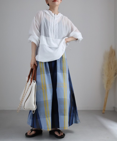 ap retro(アプレトロ)の「チェックボリュームフレアスカート(スカート・レディース・ネイビー/アイボリー/ブラック/ベージュ/ブルー/ブルー系その他/グリーン/ライトブルー・FREE)」の19枚目の写真