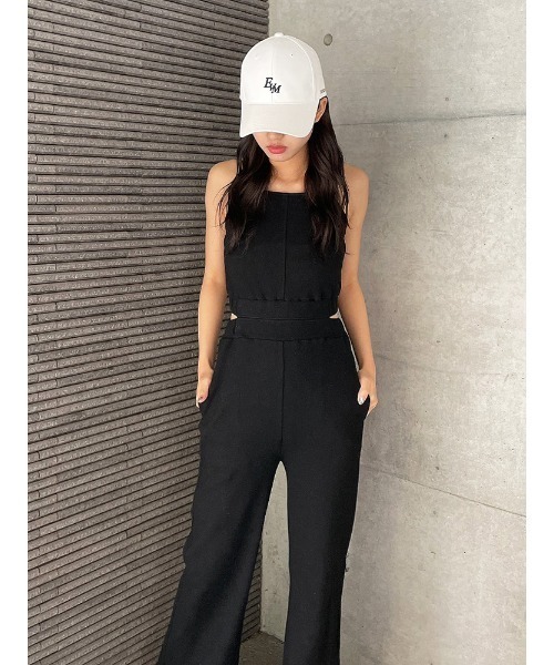 ENVYM（アンビー）の「ナローストラップＡＩＯ（つなぎ/オールインワン・レディース・ブラック/ベージュ/ブラウン・FREE）」の21枚目の写真