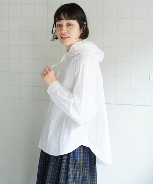 bulle de savon（ビュルデサボン）の「60/1タイプライターワッシャー　スノーパーカー（シャツ/ブラウス・レディース・ホワイト/ネイビー/グレー・FREE）」の7枚目の写真