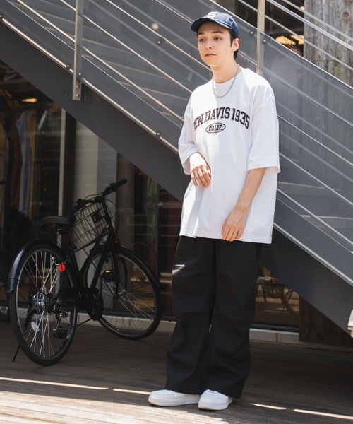 WEGO(ウィゴー)の「∴WEGO/別注ベンデイビスカレッジBIG半袖Tシャツ(Tシャツ/カットソー・メンズ・ネイビー/ダークグリーン/ホワイト系その他/ホワイト・MEDIUM/LARGE)」の11枚目の写真