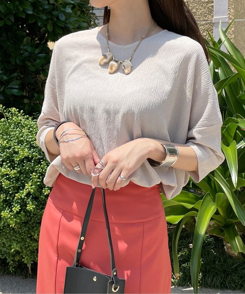 Meli rich（メリーリッチ）の「ラフさと上品さを両立。ミニプリーツビッグTシャツ（Tシャツ/カットソー・レディース・カーキ/モカ/ライトベージュ/チャコール・M/L）」の22枚目の写真