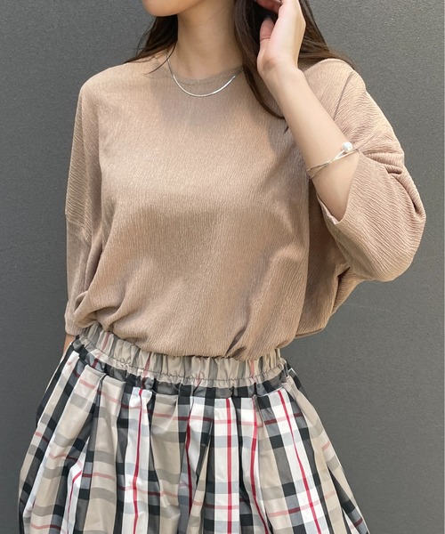 Meli rich（メリーリッチ）の「ラフさと上品さを両立。ミニプリーツビッグTシャツ（Tシャツ/カットソー・レディース・カーキ/モカ/ライトベージュ/チャコール・M/L）」の6枚目の写真
