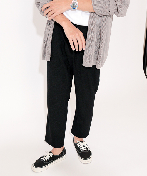 JOURNAL STANDARD(ジャーナルスタンダード)の「【夏パンツ人気モデル】ブッチャー1プリーツ アンクルパンツ(スラックス・メンズ・ブラック/ブラウン系その他/ベージュ系その他/チャコールグレー・SMALL/MEDIUM/LARGE)」の1枚目の写真