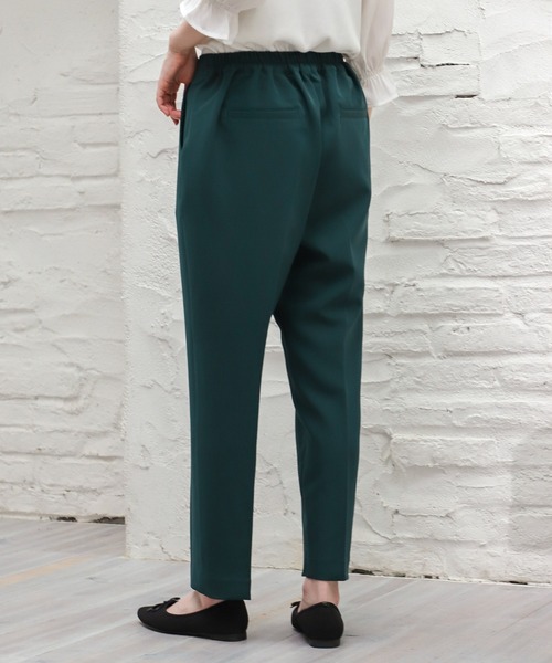 Honeys（ハニーズ）の「イージーテーパードパンツ（スラックス・レディース・ブラック/ダークグリーン/ベージュ/ネイビー/ピンク系その他/マスタード・LL/S/M/L）」の14枚目の写真