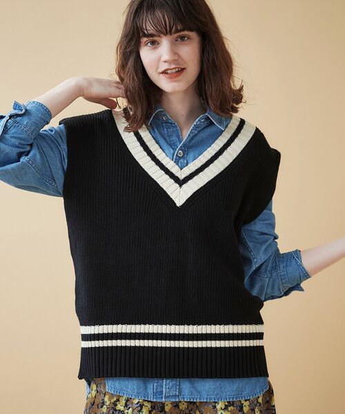 le.coeur blanc（ルクールブラン）の「チルデンアゼ編みニットベスト（ニット/セーター・レディース・ブラック/アイボリー・38）」の16枚目の写真