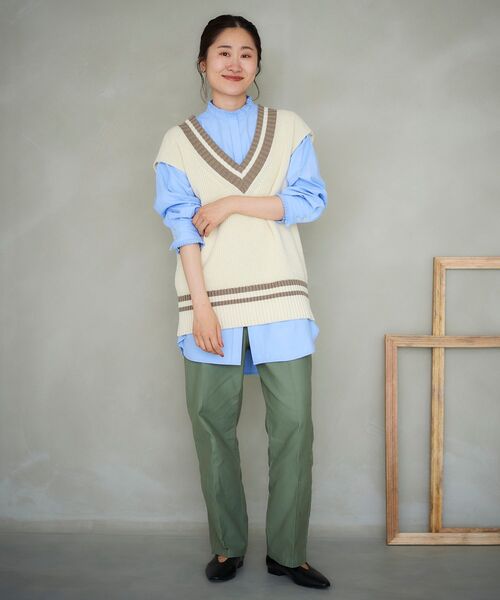 le.coeur blanc（ルクールブラン）の「チルデンアゼ編みニットベスト（ニット/セーター・レディース・ブラック/アイボリー・38）」の11枚目の写真