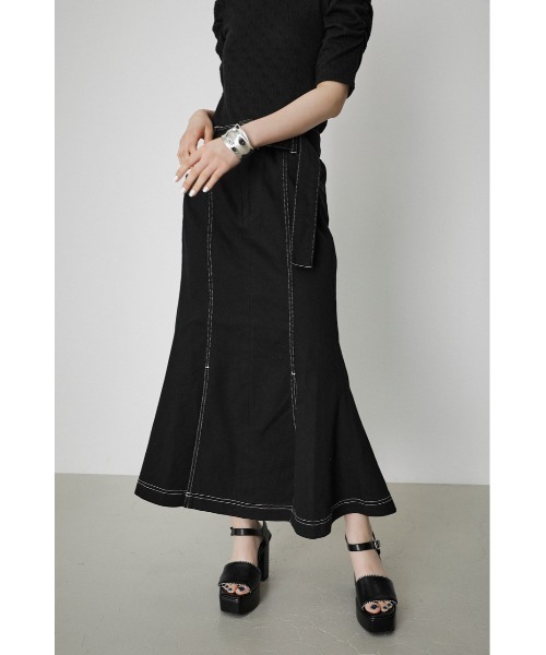 AZUL by moussy(アズールバイマウジー)の「TWILL STITCH MERMAID SK/ツイルステッチマーメイドスカート(スカート・レディース・ブラック/アイボリー/ライトブラウン・SMALL/MEDIUM)」の16枚目の写真