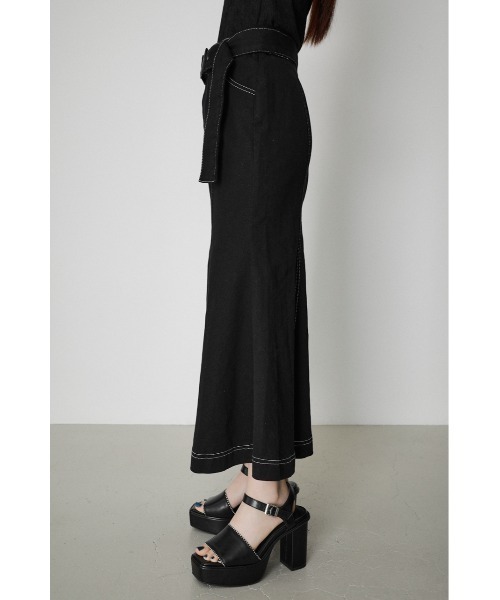 AZUL by moussy(アズールバイマウジー)の「TWILL STITCH MERMAID SK/ツイルステッチマーメイドスカート(スカート・レディース・ブラック/アイボリー/ライトブラウン・SMALL/MEDIUM)」の20枚目の写真