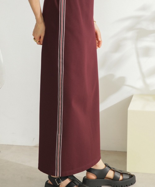 ROSE BUD（ローズバッド）の「サイドラインテープスカート（スカート・レディース・ブラック/ボルドー/グリーン・FREE）」の14枚目の写真