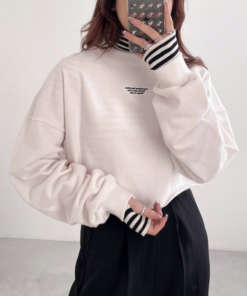 EPIMI E'PIMMY（エピミエピミー）の「チビロゴショートスウェット（スウェット・レディース・ネイビー/レッド/オフホワイト/ピンク/アイボリー/オートミール/杢グレー/ダークブルー・MEDIUM）」の2枚目の写真