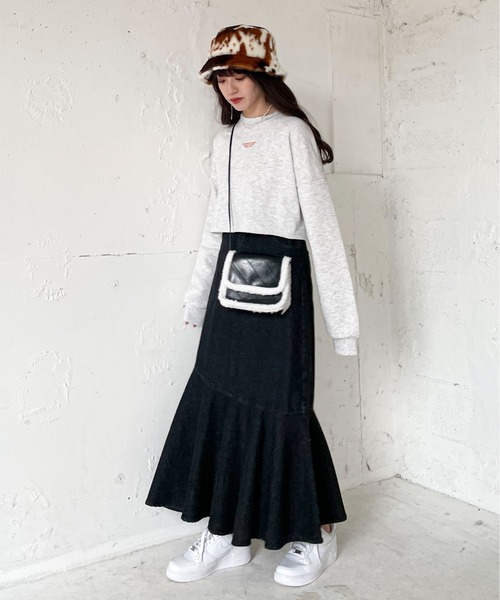 EPIMI E'PIMMY（エピミエピミー）の「チビロゴショートスウェット（スウェット・レディース・ネイビー/レッド/オフホワイト/ピンク/アイボリー/オートミール/杢グレー/ダークブルー・MEDIUM）」の13枚目の写真