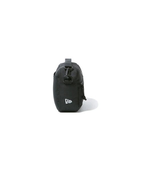 NEW ERA(ニューエラ)の「【NEW ERA】ショルダーポーチ ラージ 2L(ショルダーバッグ・メンズ・ブラック系その他/ブラック/グリーン系カモフラージュ・ONESIZE)」の10枚目の写真
