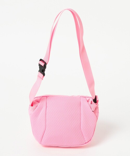 BEAMS BOY（ビームスボーイ）の「ARC’TERYX / MANTIS1 WAISTPACK（ボディバッグ/ウエストポーチ・レディース・ブラック/ブラウン系その他4/ネイビー/ベージュ/ブラック系その他4/チャコールグレー/ナチュラル/ピンク・ONE SIZE）」の14枚目の写真