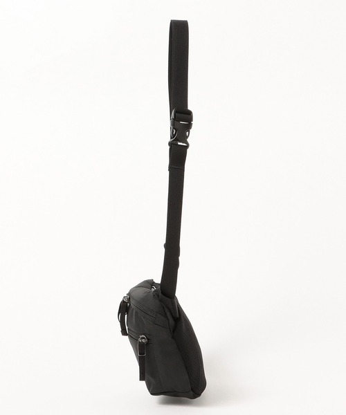 BEAMS BOY（ビームスボーイ）の「ARC’TERYX / MANTIS1 WAISTPACK（ボディバッグ/ウエストポーチ・レディース・ブラック/ブラウン系その他4/ネイビー/ベージュ/ブラック系その他4/ブラック×ブラック/ナチュラル/ピンク/オフホワイト/レッド・ONE SIZE）」の21枚目の写真
