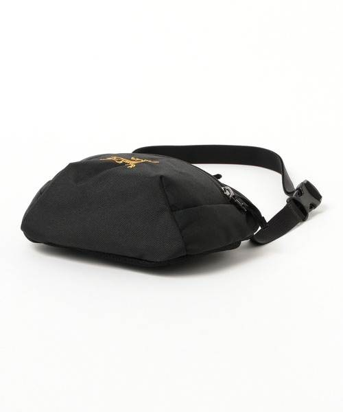 BEAMS BOY（ビームスボーイ）の「ARC’TERYX / MANTIS1 WAISTPACK（ボディバッグ/ウエストポーチ・レディース・ブラック/ブラウン系その他4/ネイビー/ベージュ/ブラック系その他4/ブラック×ブラック/ナチュラル/ピンク/オフホワイト/レッド・ONE SIZE）」の14枚目の写真