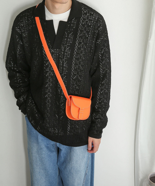 SENSE OF PLACE by URBAN RESEARCH（センスオブプレイスバイアーバンリサーチ）の「『ユニセックス』フェイクレザーフラップミニショルダー（ショルダーバッグ・メンズ・ブルー/オレンジ/ブラック/グリーン・ONE）」の12枚目の写真