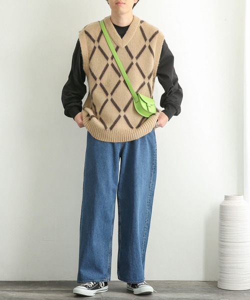 SENSE OF PLACE by URBAN RESEARCH（センスオブプレイスバイアーバンリサーチ）の「『ユニセックス』フェイクレザーフラップミニショルダー（ショルダーバッグ・メンズ・ブルー/オレンジ/ブラック/グリーン・ONE）」の9枚目の写真