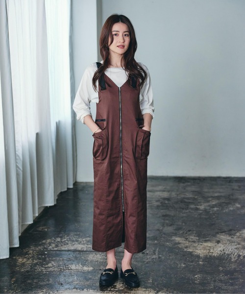 ECRIRE（エクリール）の「【creamコラボ】フロントジップジャンスカ（ジャンパースカート・レディース・ブラック/ブラウン/カーキ・M/L）」の10枚目の写真