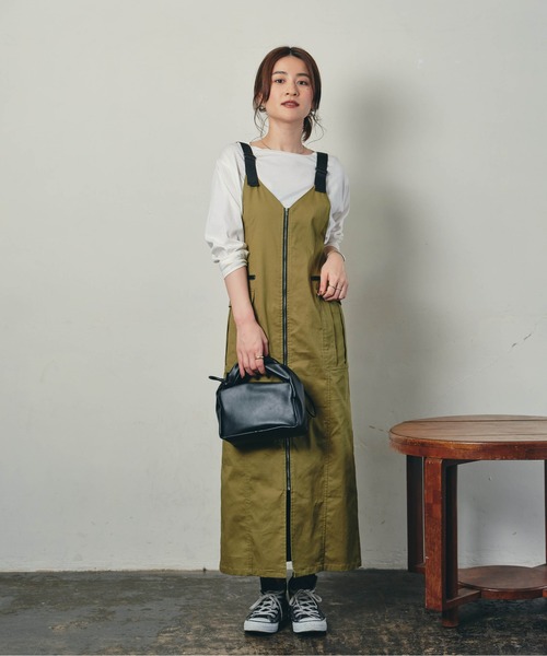 ECRIRE（エクリール）の「【creamコラボ】フロントジップジャンスカ（ジャンパースカート・レディース・ブラック/ブラウン/カーキ・M/L）」の17枚目の写真