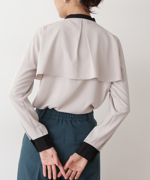 N.（N. Natural Beauty Basic）（エヌエヌナチュラルビューティーベーシック）の「◆バイカラーケープトロミブラウス（シャツ/ブラウス・レディース・オフホワイト/ライトグリーン/ナチュラル・MEDIUM）」の10枚目の写真