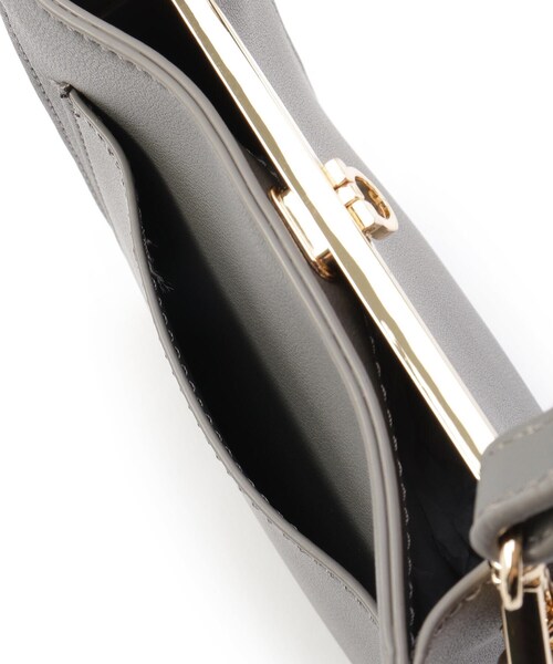 ITS'DEMO（イッツデモ）の「【メタル使いがトレンド】メタルバーミニショルダー（ショルダーバッグ・レディース・ブラック/グレー/グリーン/キャメル・00）」の6枚目の写真