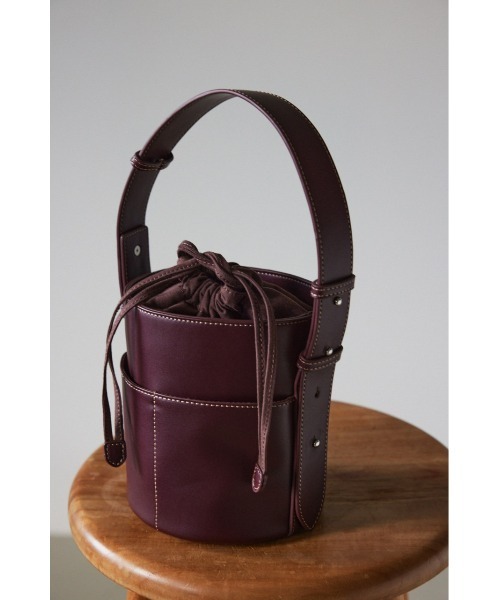 STYLEMIXER(スタイルミキサー)の「ステッチワークバケットバッグ(ハンドバッグ・レディース・マジェンタ/ブラック・FREE)」の2枚目の写真