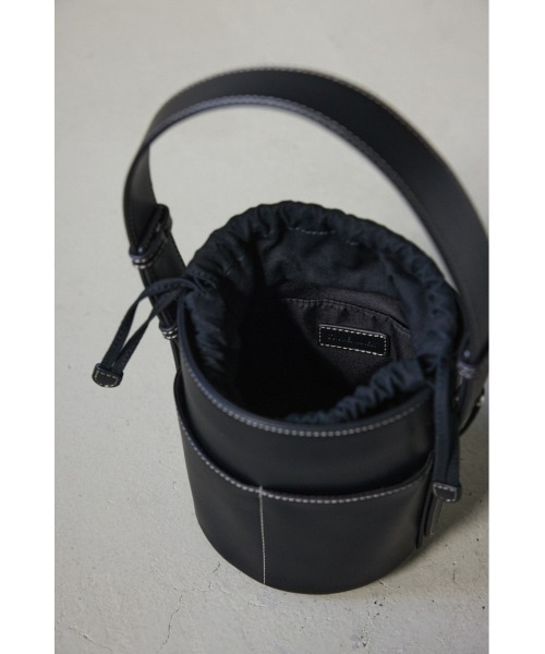 STYLEMIXER(スタイルミキサー)の「ステッチワークバケットバッグ(ハンドバッグ・レディース・マジェンタ/ブラック・FREE)」の7枚目の写真