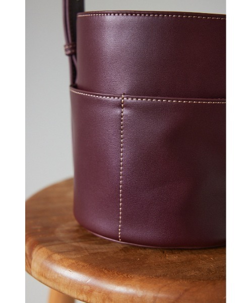 STYLEMIXER(スタイルミキサー)の「ステッチワークバケットバッグ(ハンドバッグ・レディース・マジェンタ/ブラック・FREE)」の13枚目の写真